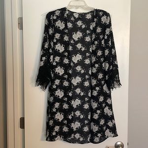 Black floral kimono